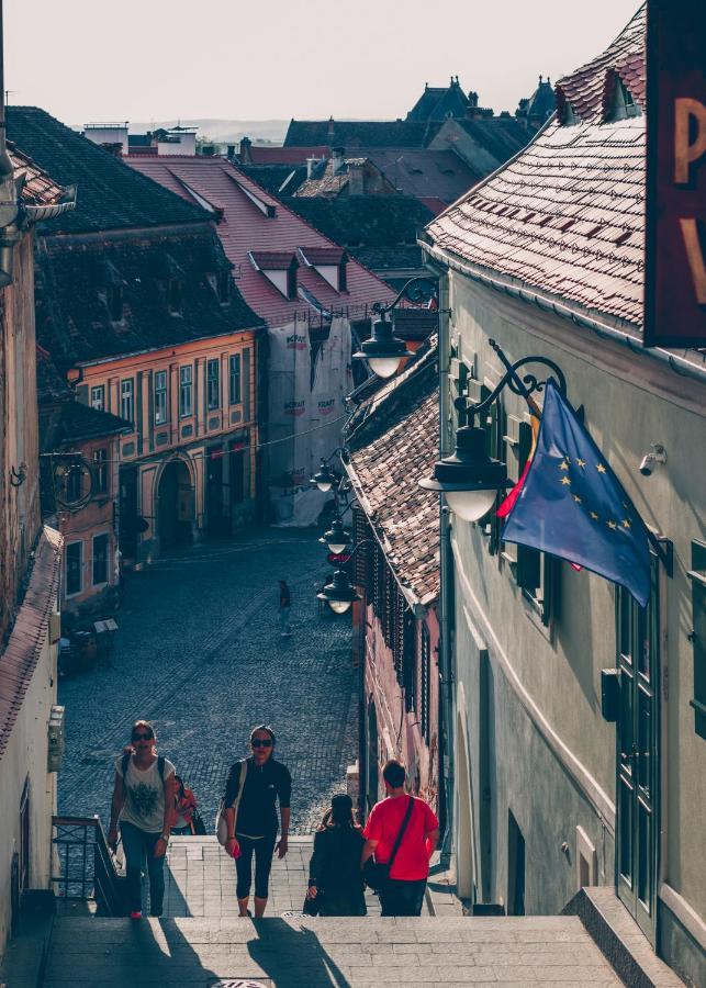 Gasthof Sara Sibiu Bagian luar foto